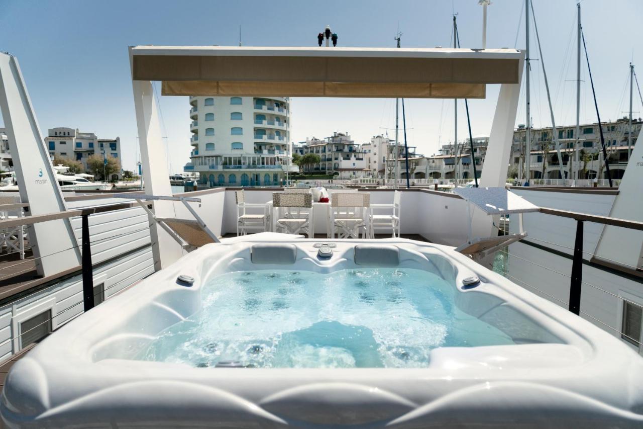 Portoverde Luxury Houseboat Misano Adriatico Extérieur photo
