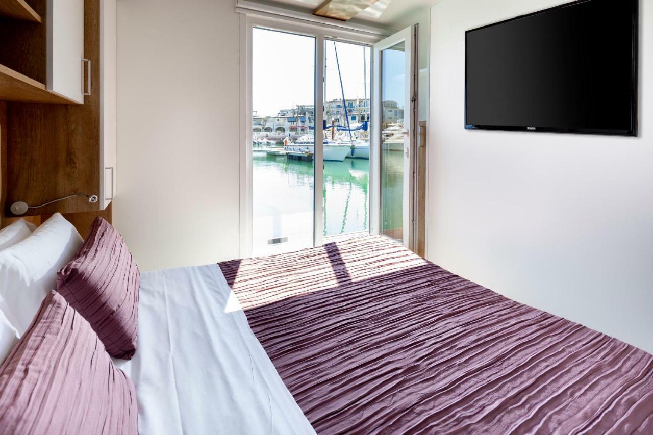 Portoverde Luxury Houseboat Misano Adriatico Extérieur photo