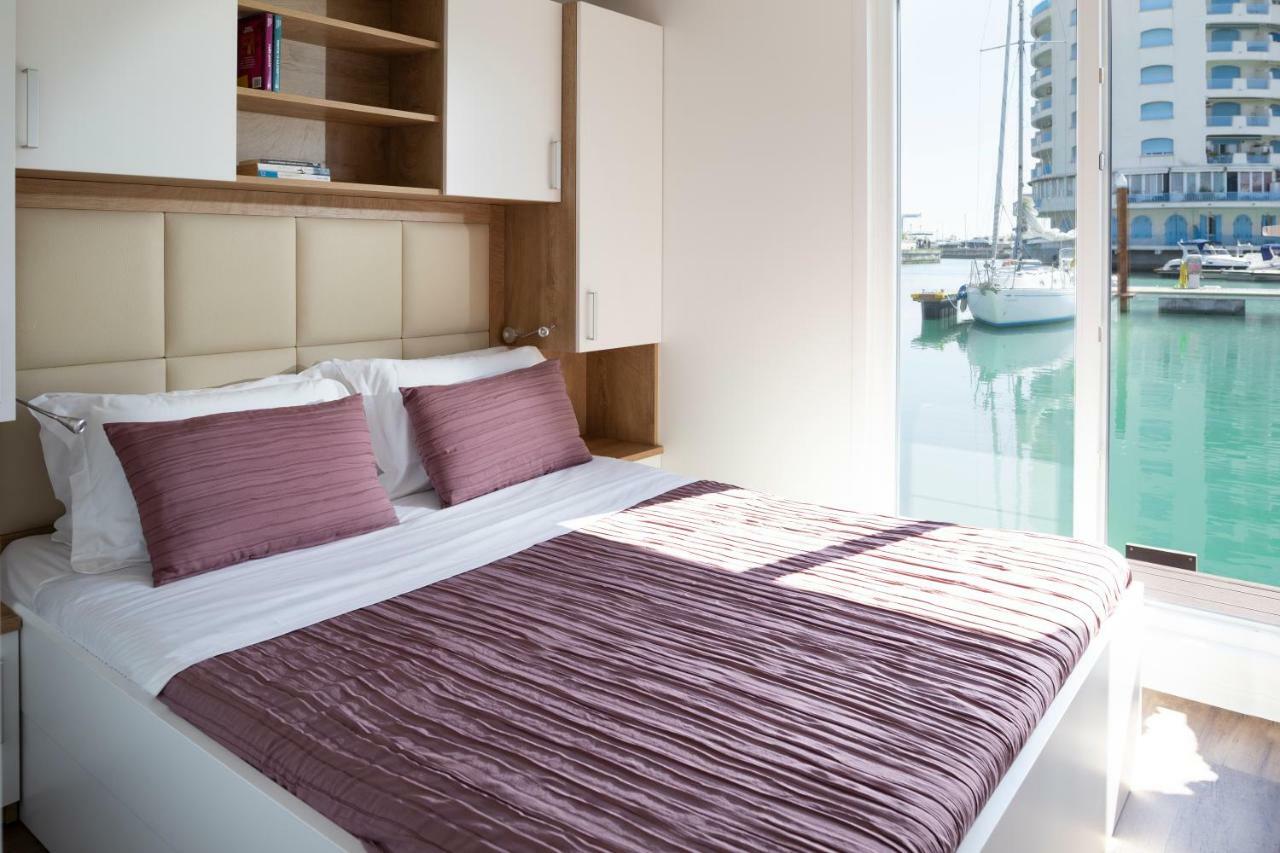 Portoverde Luxury Houseboat Misano Adriatico Extérieur photo