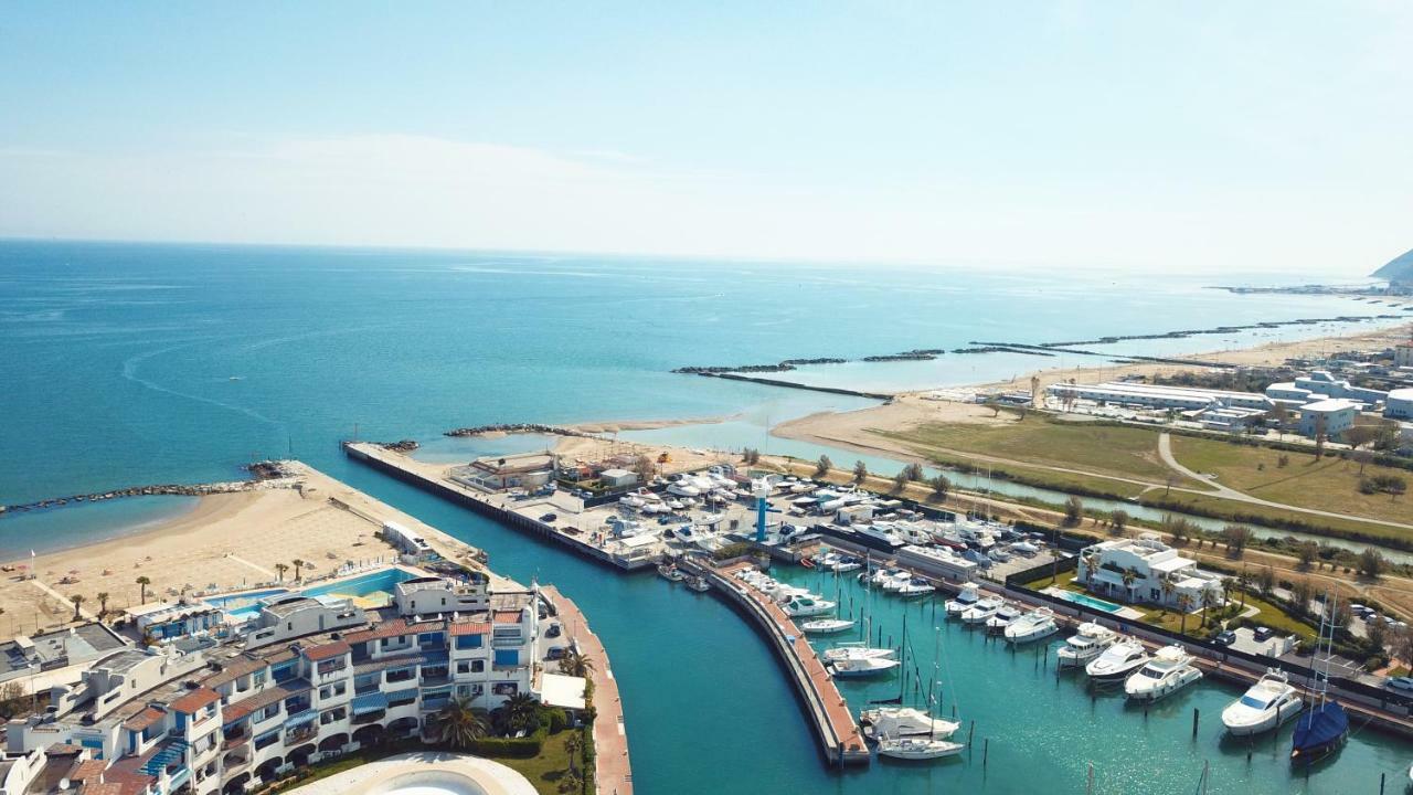 Portoverde Luxury Houseboat Misano Adriatico Extérieur photo